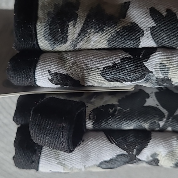 KitchenAid Mini Mitts - Picture 8 of 9